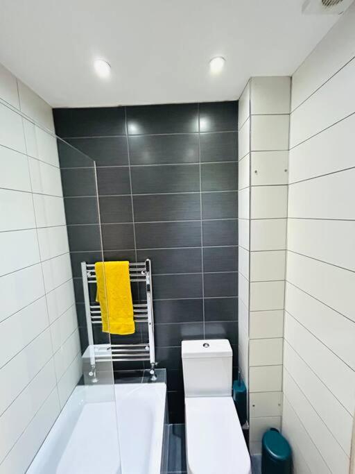 Modern Studio Near Bethnal Green 런던 외부 사진